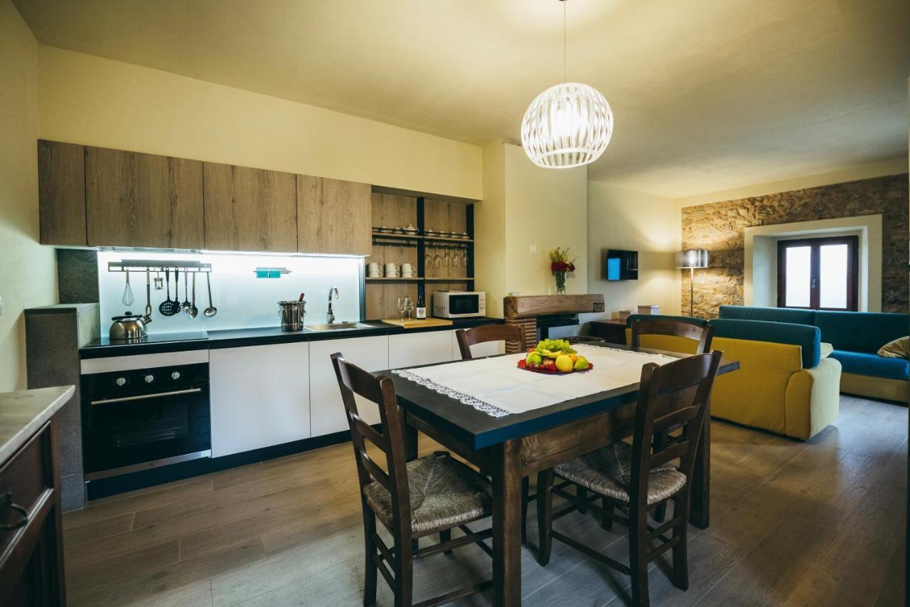 Casa Vacanza La Pozza Molazzana Buitenkant foto